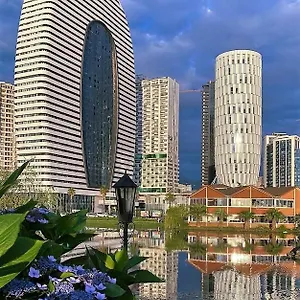 شقة فندقية Alliance Palace, باتومي